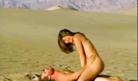 Karamell amateur sexfilme kostenlos masturbiert am Pool