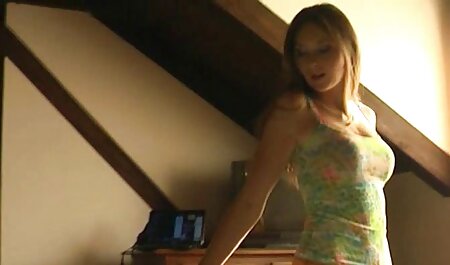Yuuka kostenlose pornos swingerclub findet ihren pelzigen Muff voller Spielzeug